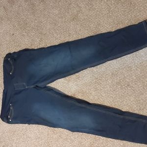 Maternity skinny jeans